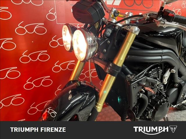 TRIUMPH Speed Triple 1050 