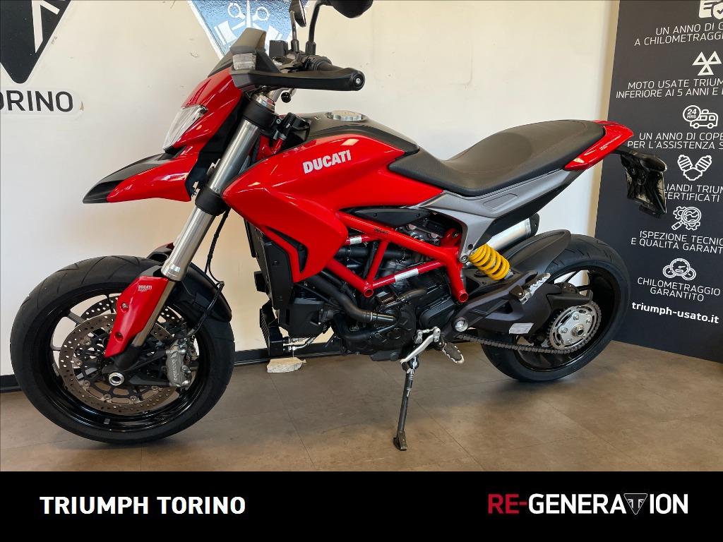 DUCATI Hypermotard 939 Red