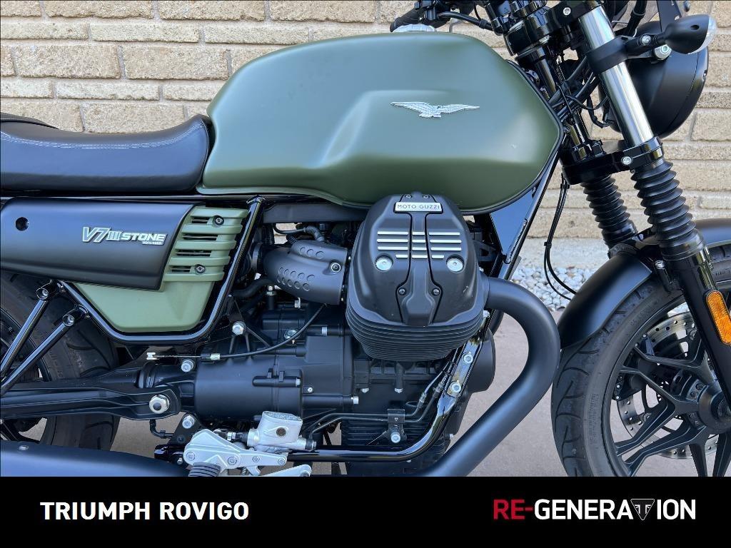 MOTO GUZZI V7 III 750 Stone Abs