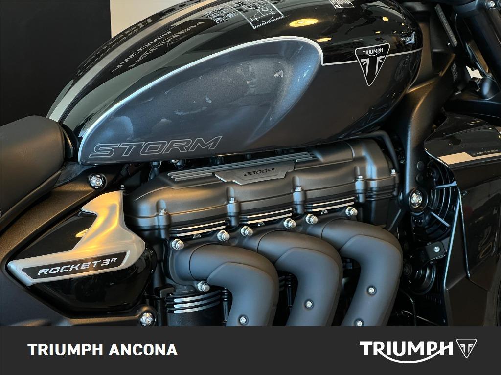 TRIUMPH Rocket III 2500 Storm R