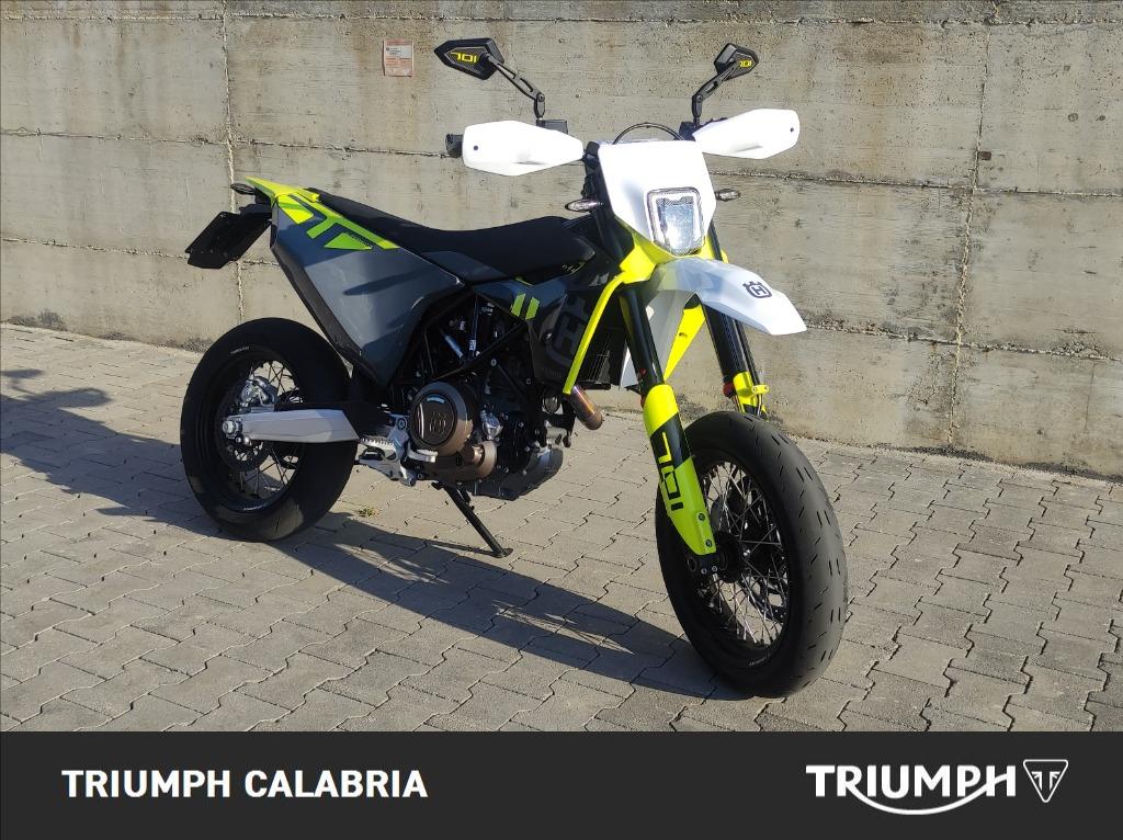 HUSQVARNA Supermoto 701 4T 