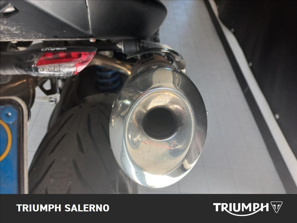 TRIUMPH Speed Triple 1050 