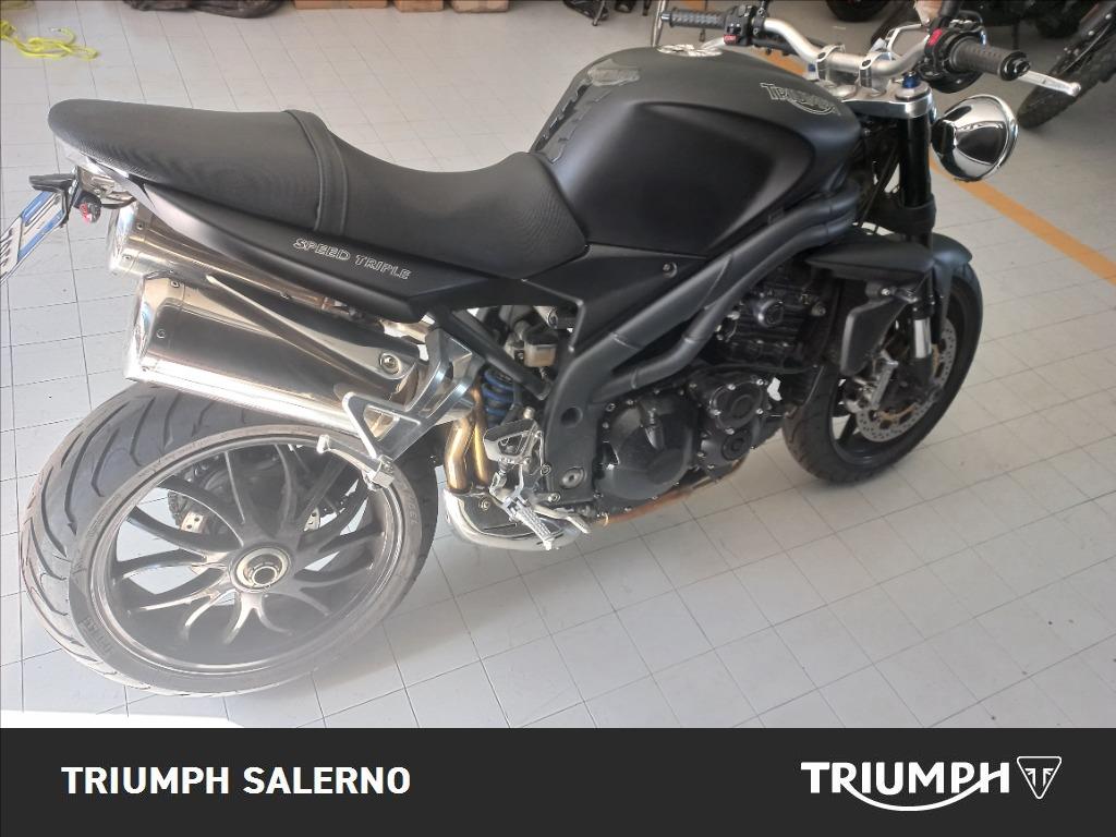 TRIUMPH Speed Triple 1050 