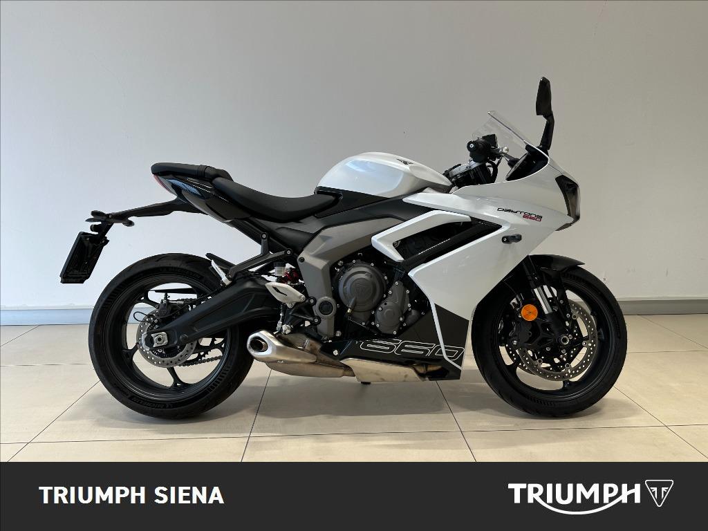 TRIUMPH Daytona 660 Abs