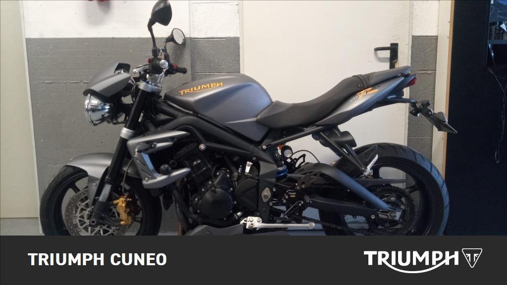 TRIUMPH Street Triple 675 R