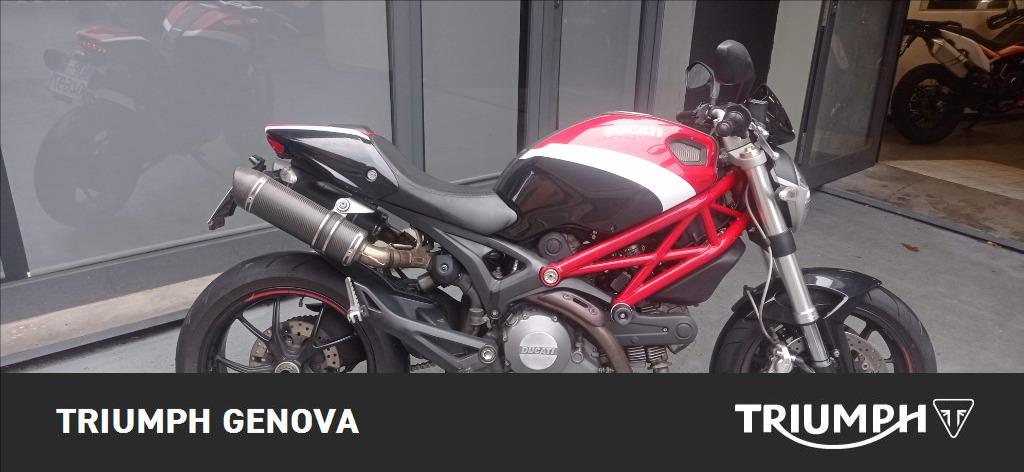 DUCATI Monster 796 