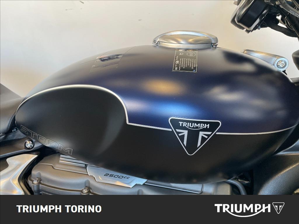 TRIUMPH Rocket III 2500 Storm R