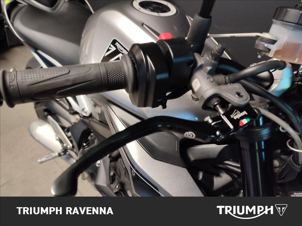 TRIUMPH Street Triple 765 R