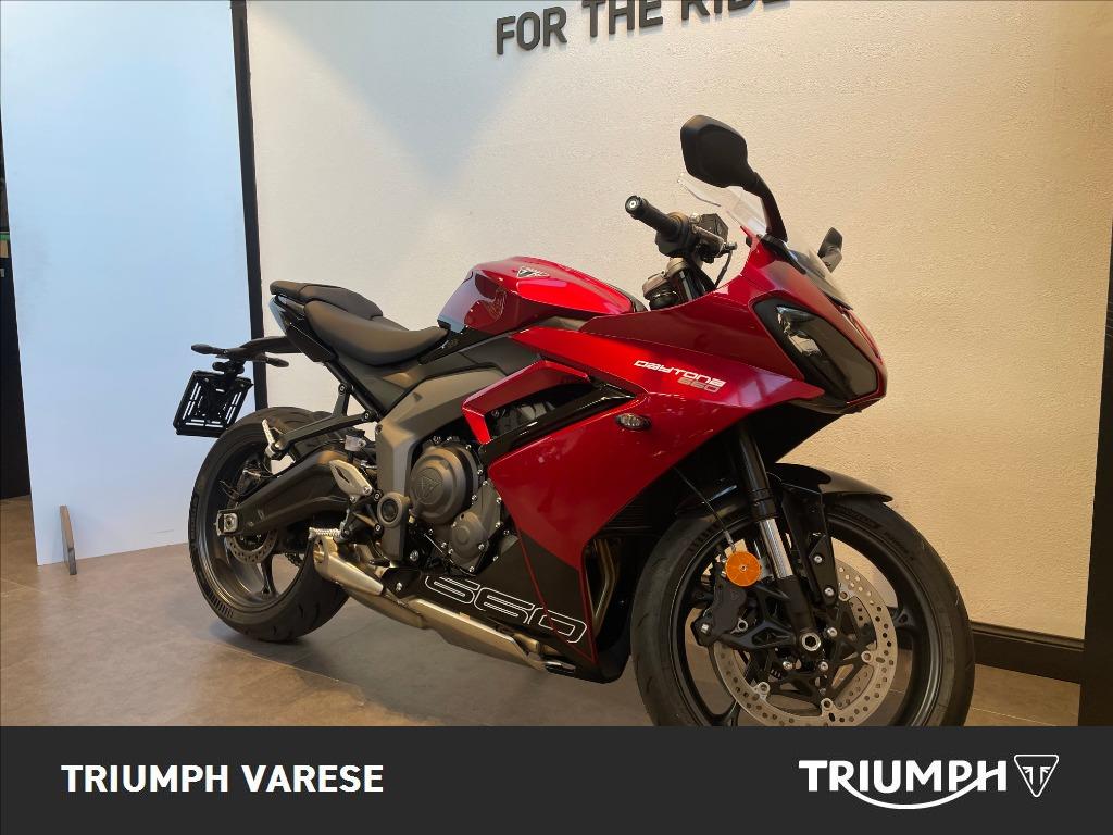 TRIUMPH Daytona 660 Abs