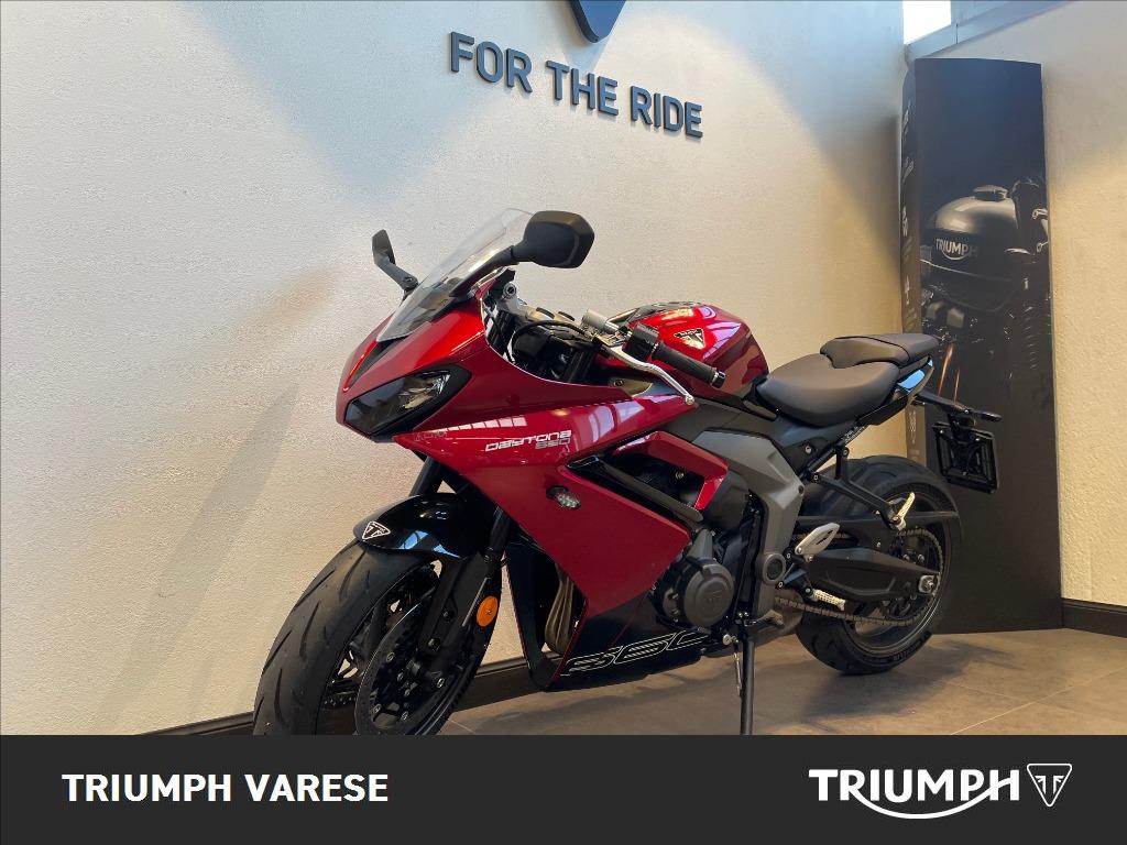 TRIUMPH Daytona 660 Abs