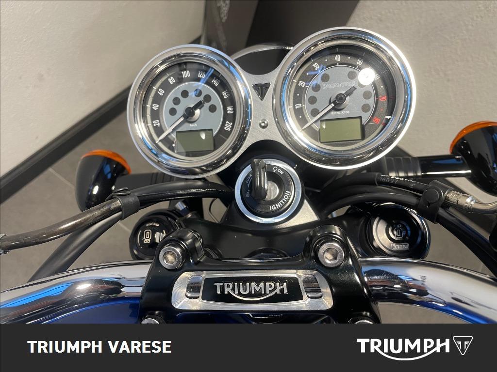 TRIUMPH Bonneville 900 T100 