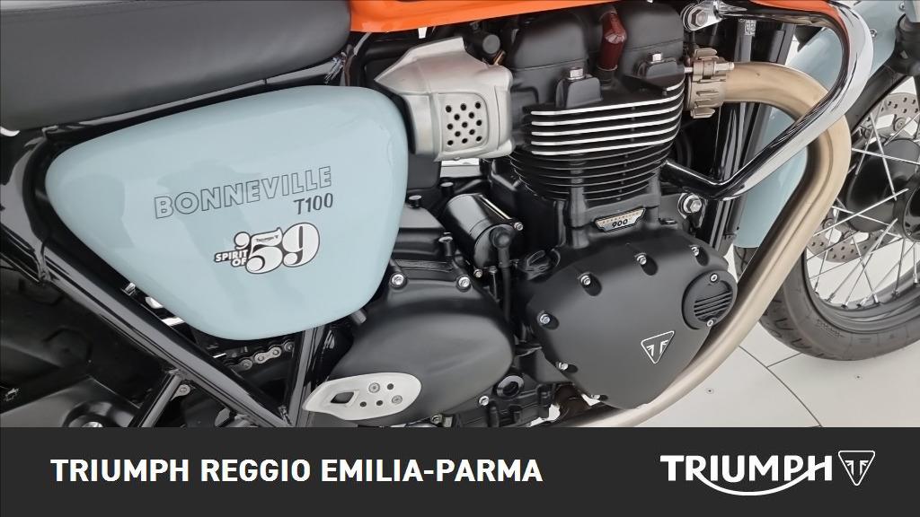 TRIUMPH Bonneville 900 T100 