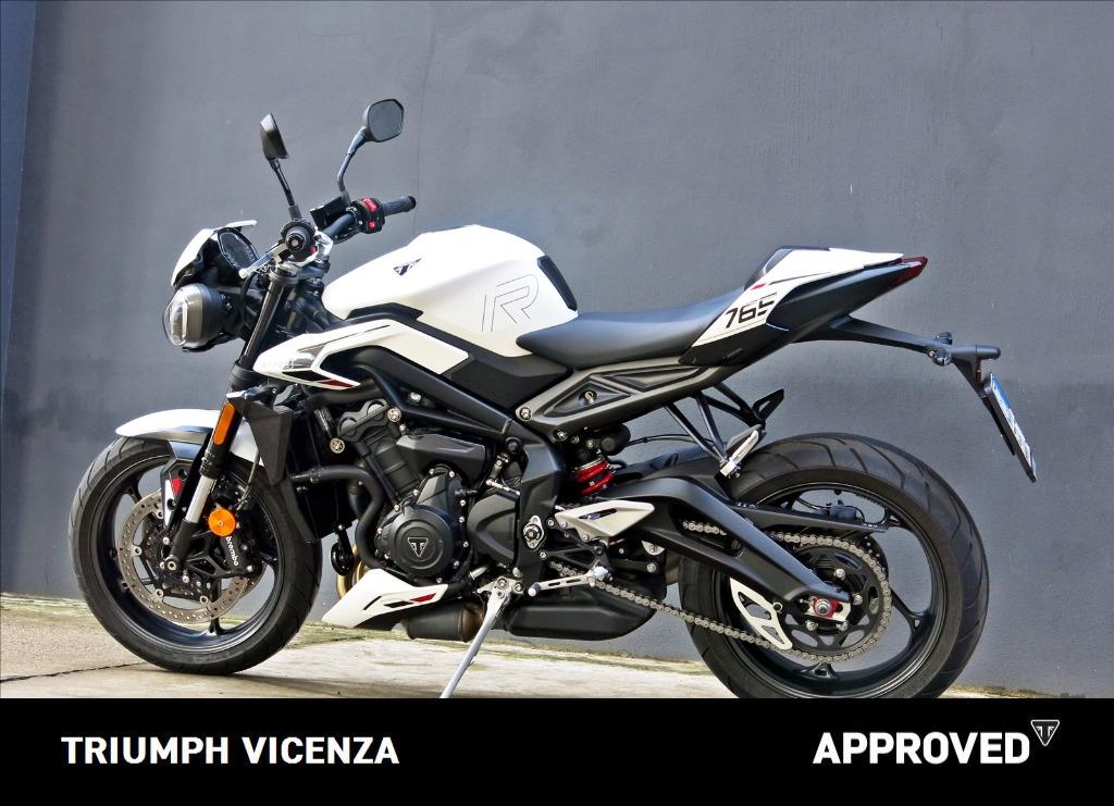 TRIUMPH Street Triple 765 R