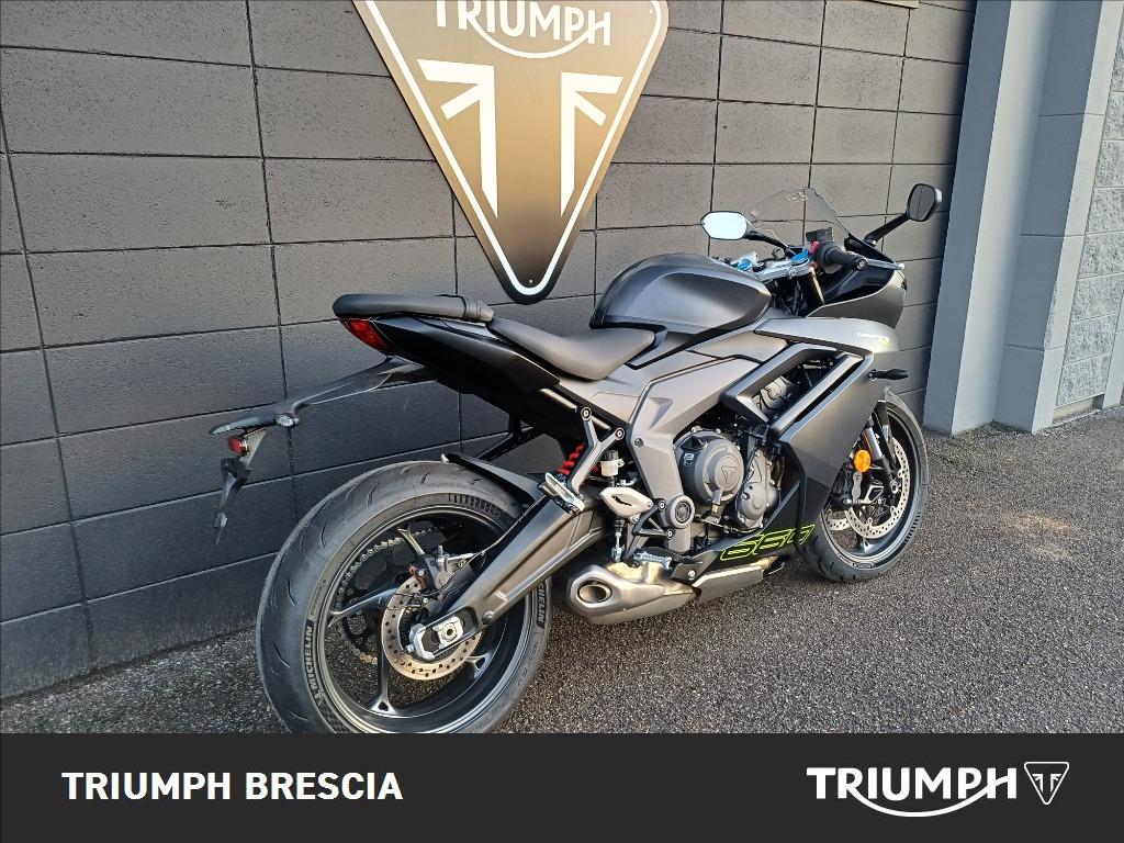 TRIUMPH Daytona 660 Abs