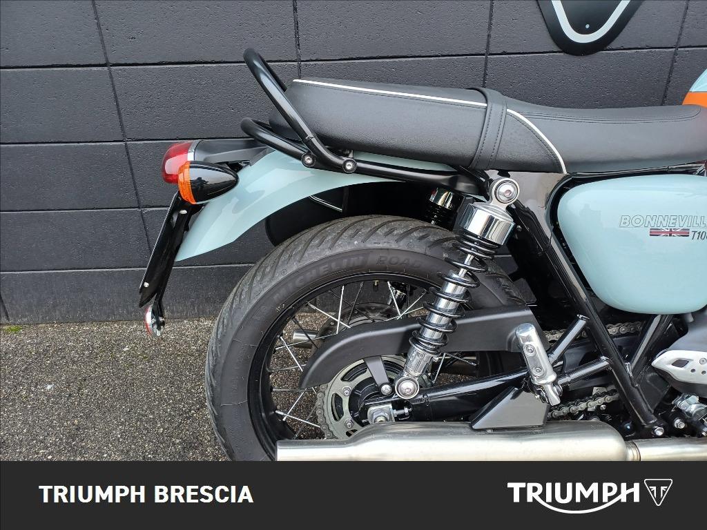 TRIUMPH Bonneville 900 T100 