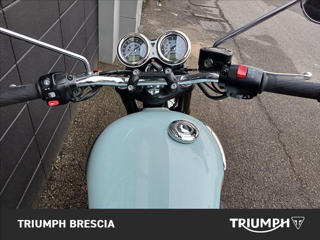 TRIUMPH Bonneville 900 T100 