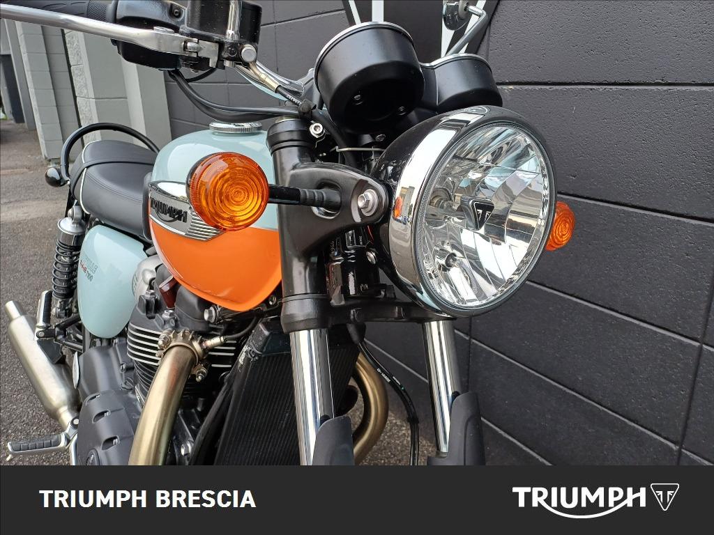 TRIUMPH Bonneville 900 T100 