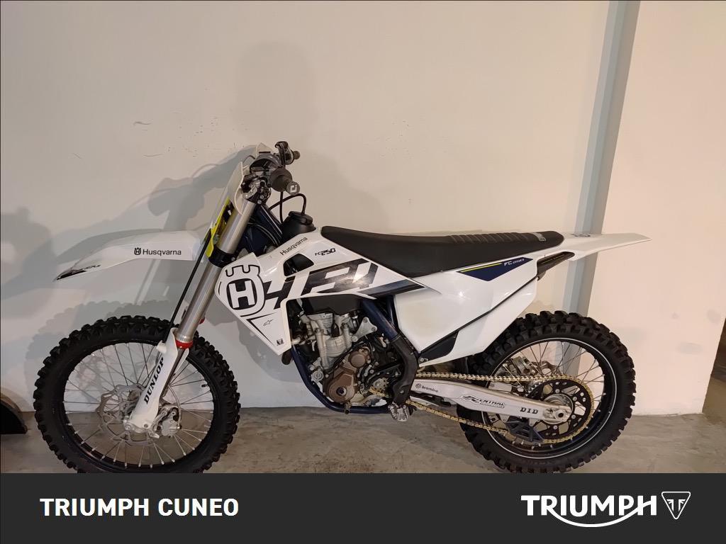 HUSQVARNA 250 FC 4T 