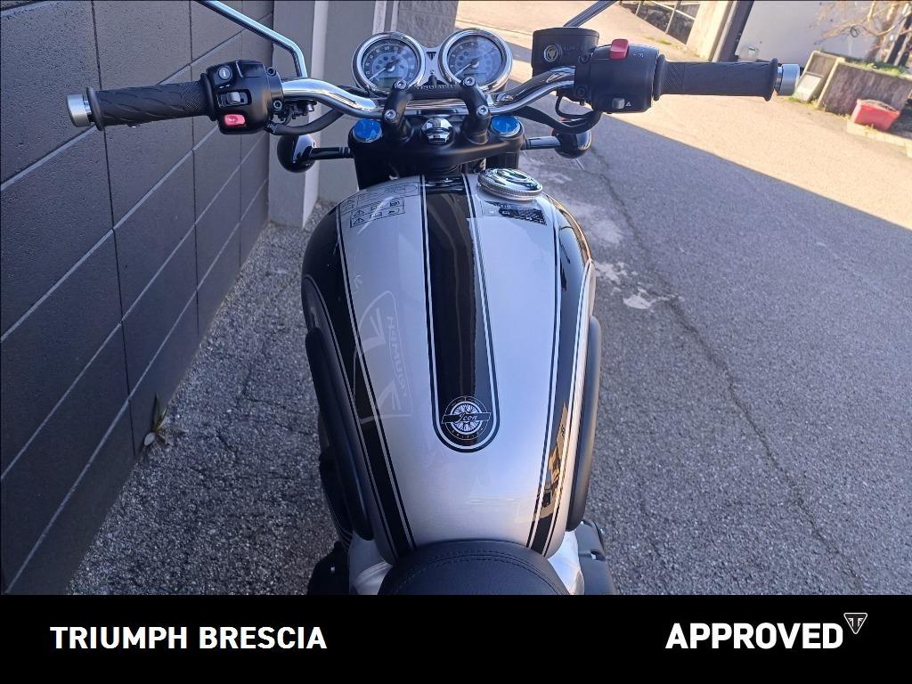 TRIUMPH Bonneville 900 T100 Icon Edition E5+