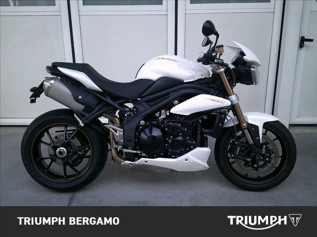 TRIUMPH Speed Triple 1050 