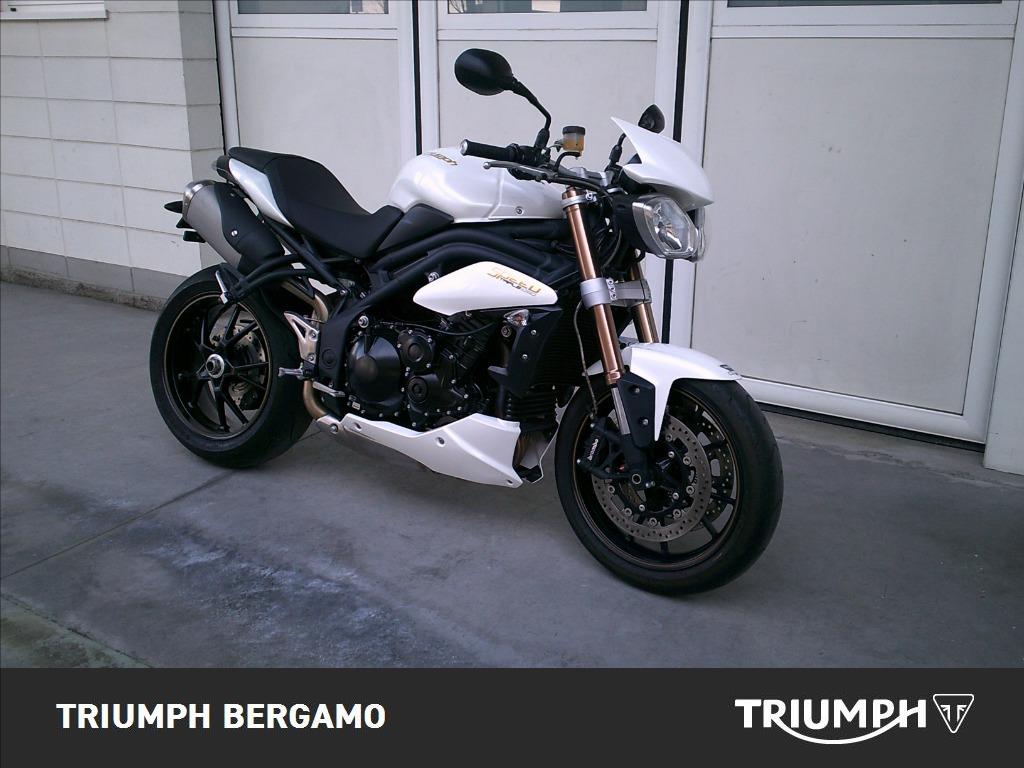 TRIUMPH Speed Triple 1050 