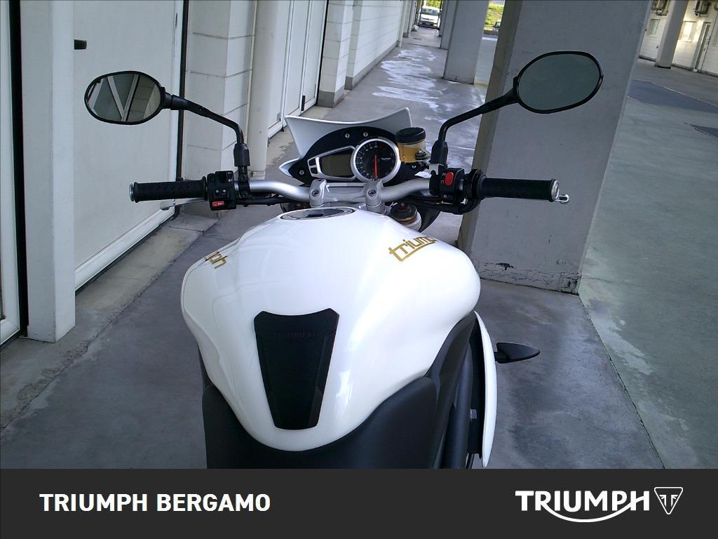 TRIUMPH Speed Triple 1050 