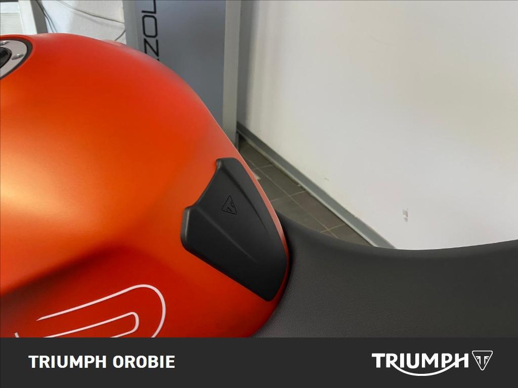 TRIUMPH Street Triple 765 R