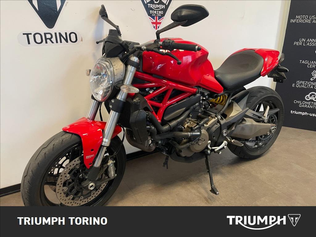 DUCATI Monster 821 Red